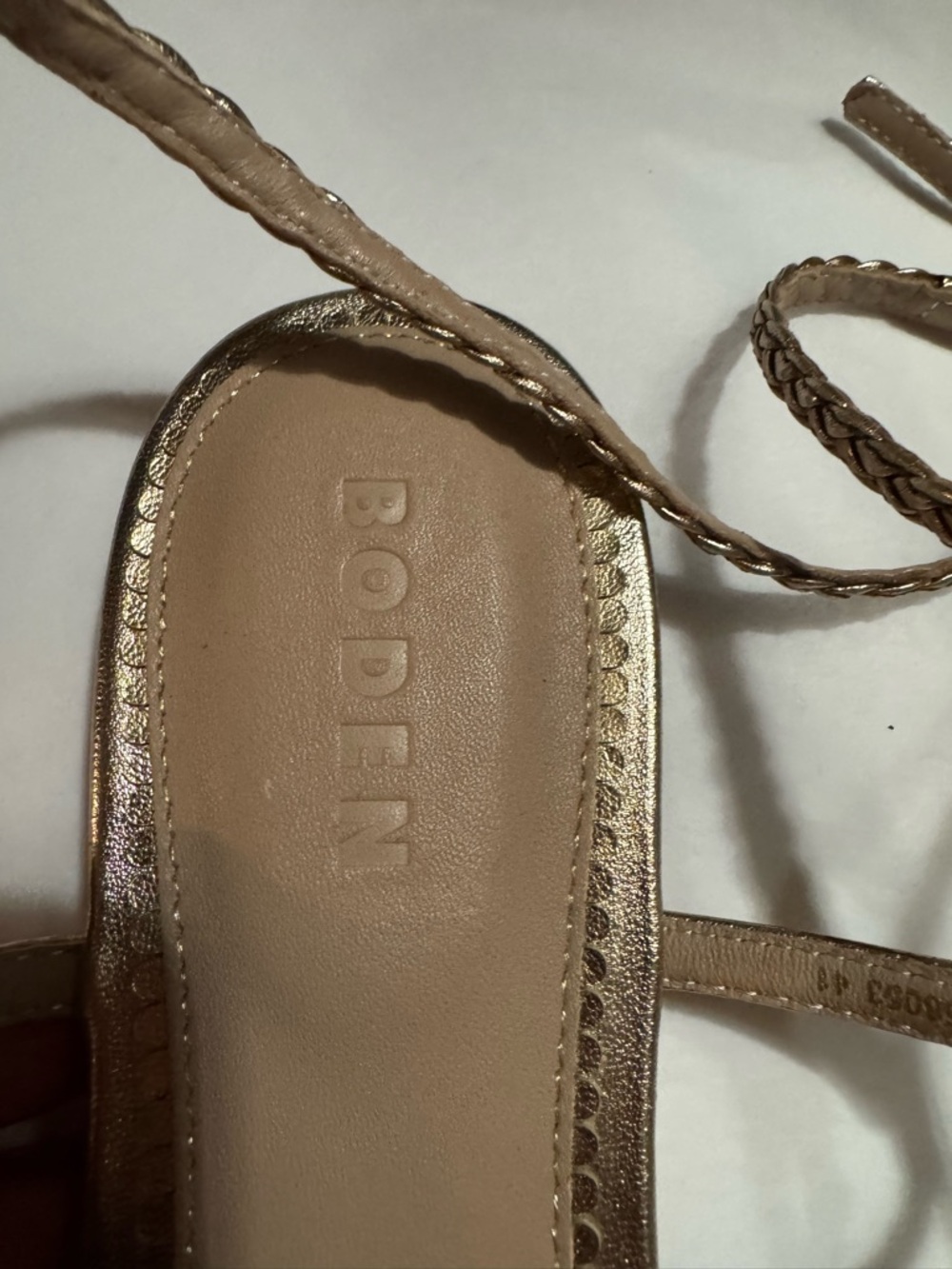 VGUC Boden Metallic Rose Gold Braided Strappy Sandals Size 41 - Picture 3 of 6